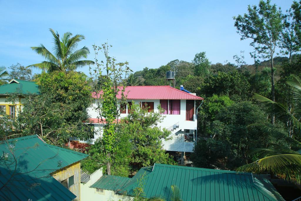 Green Leaf Home Stay Thekkady Eksteriør billede