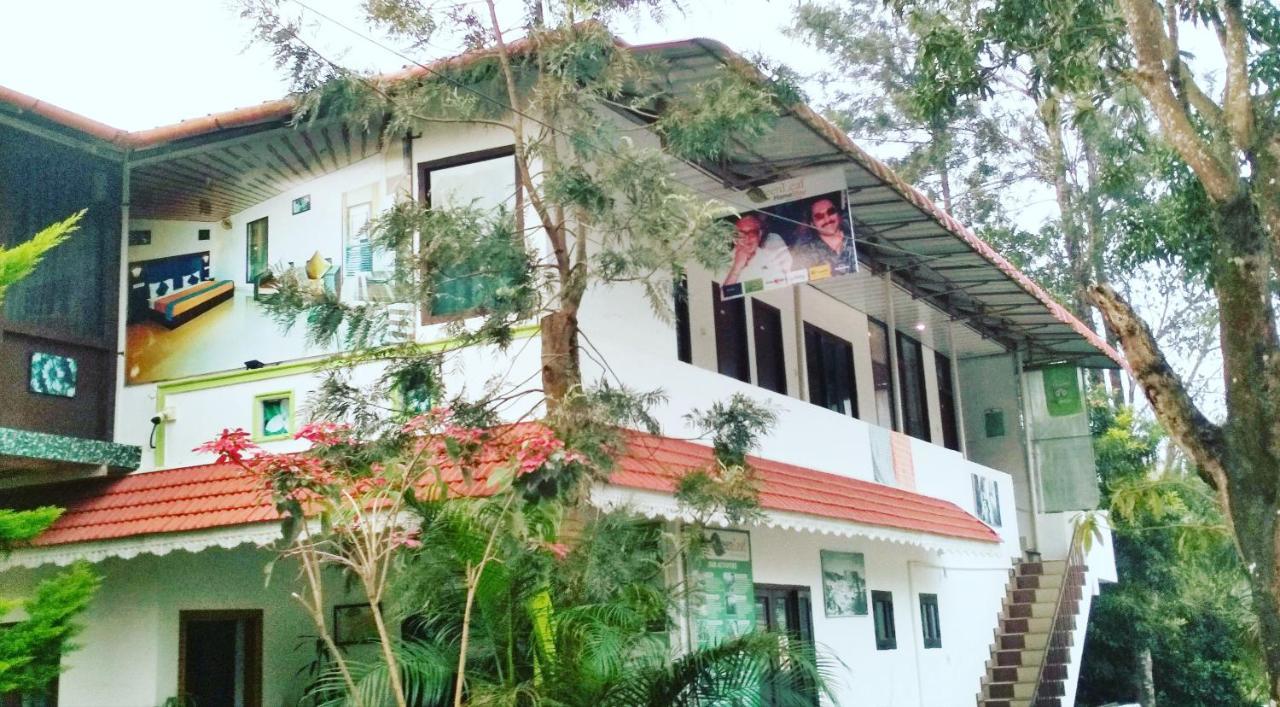 Green Leaf Home Stay Thekkady Eksteriør billede